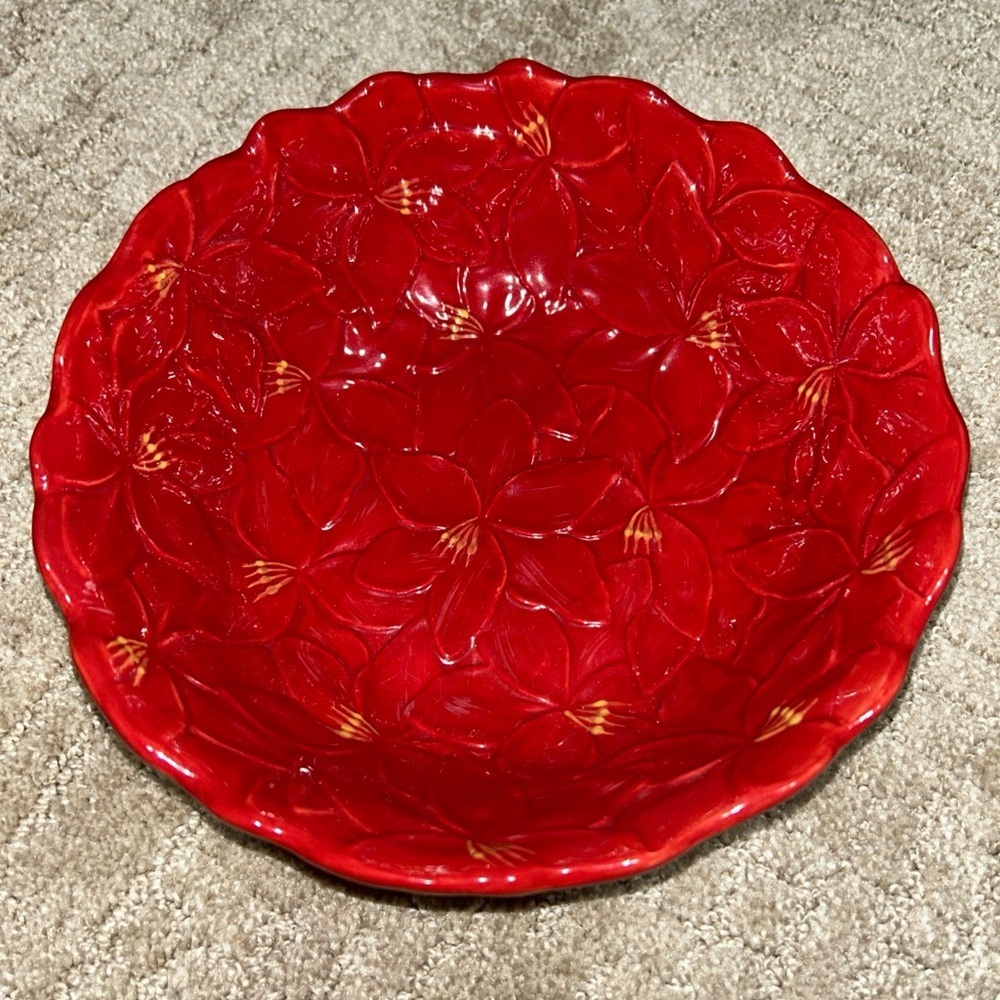 Martha Stewart Collection Red Amaryllis Serving Bowl 9”